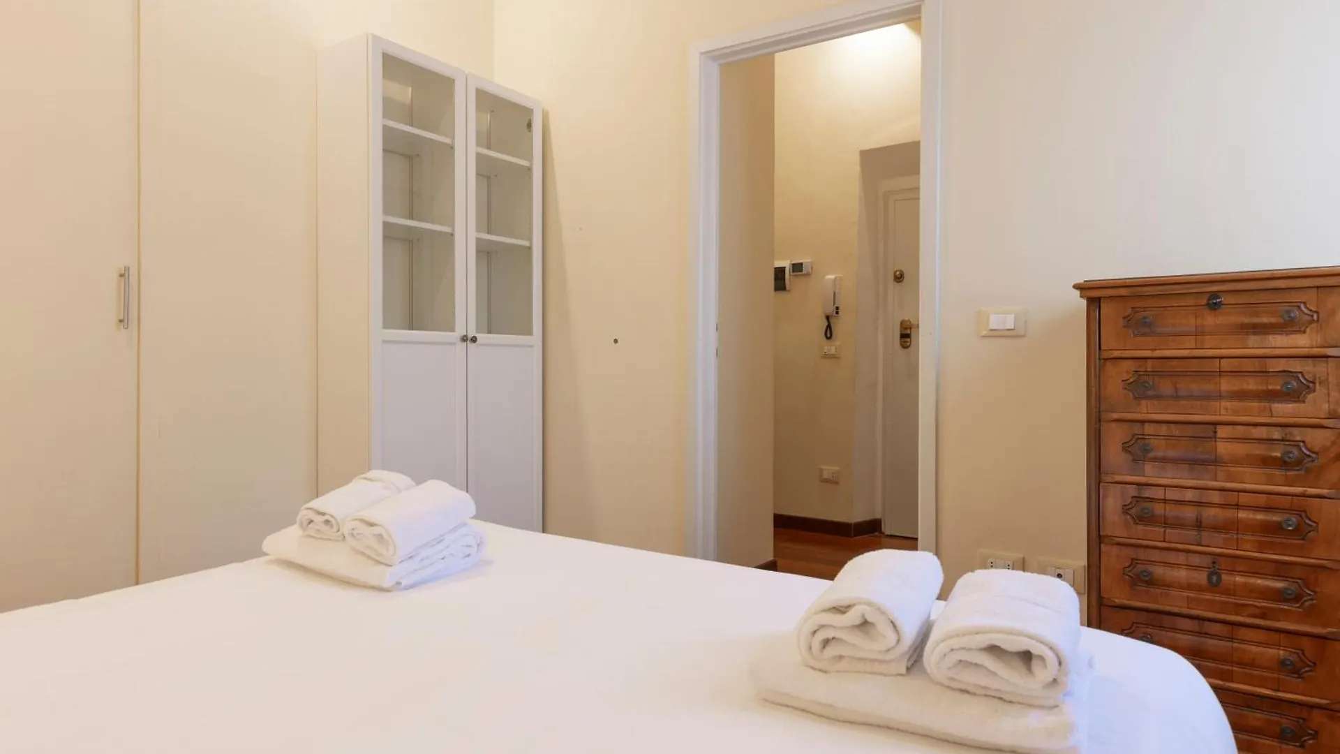 Sweet San Frediano Apartment Florence Italy